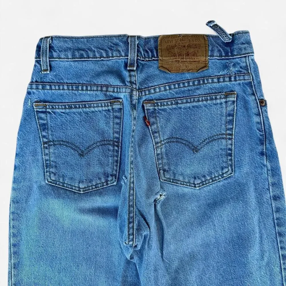 Vintage levis straight leg jeans